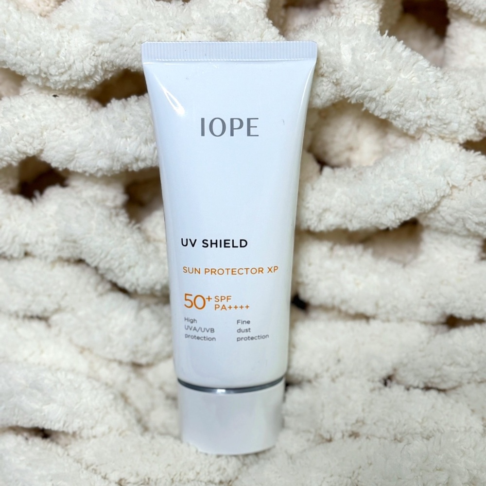 [IOPE] UV Shield Sun Protector XP Spf 50+ PA++++ 60ml